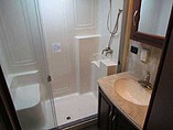 2015 Winnebago Latitude Photo #21