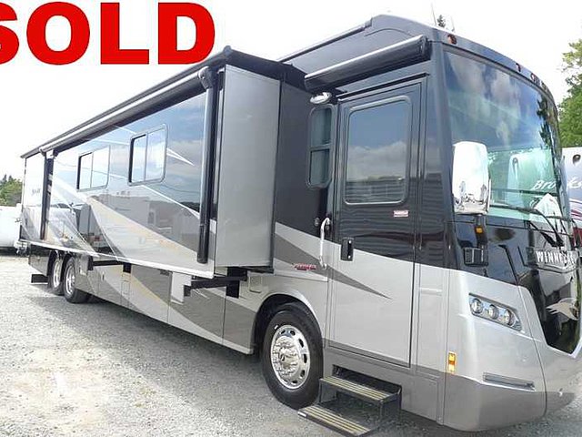 2013 Winnebago Journey Photo