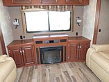 2016 Winnebago Latitude Photo #13