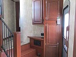 2016 Winnebago Latitude Photo #9