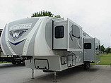 2016 Winnebago Latitude Photo #3