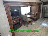 2016 Winnebago Latitude Photo #28
