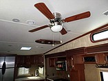 2015 Winnebago Latitude Photo #21