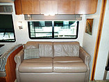 2008 Winnebago Latitude Photo #18