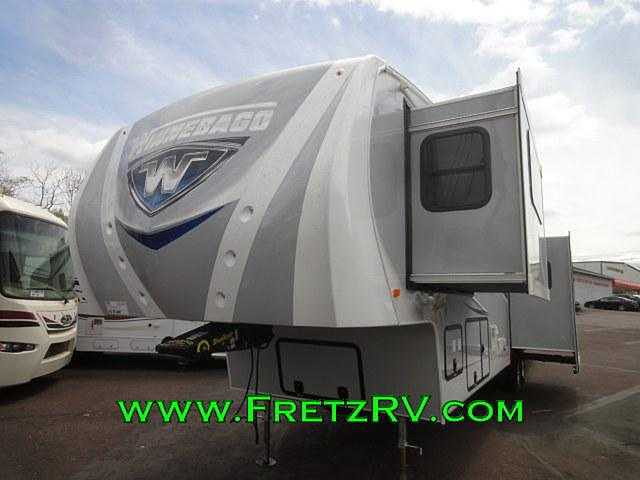 2016 Winnebago Latitude Photo