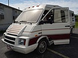 1985 Winnebago LeSharo Photo #3