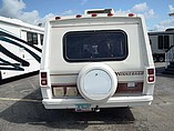 1985 Winnebago LeSharo Photo #6