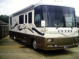 1996 Winnebago Luxor Photo #1