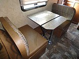 2015 Winnebago Micro Minnie Photo #17