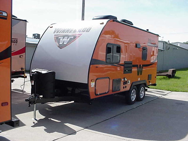 2015 Winnebago Micro Minnie Photo