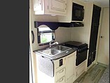 2016 Winnebago Micro Minnie Photo #18
