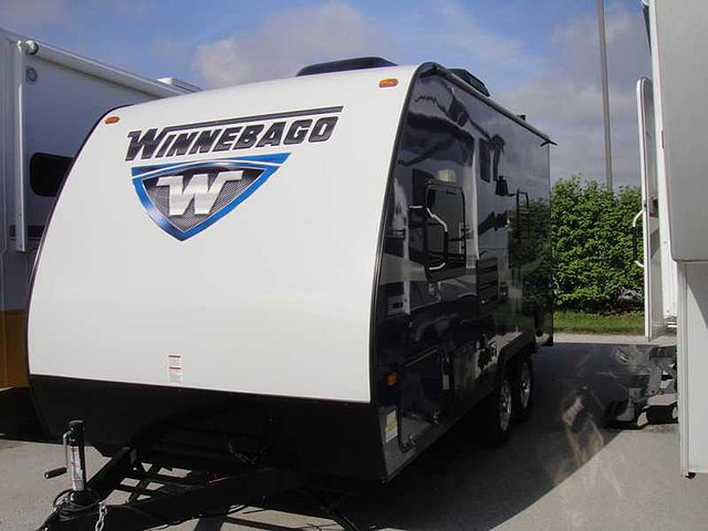 2016 Winnebago Micro Minnie Photo