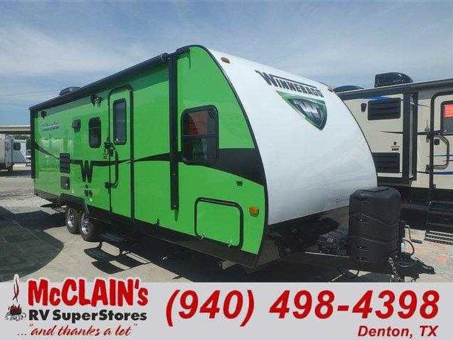 2014 Winnebago Minnie Photo