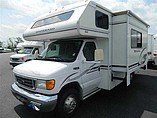 2005 Winnebago Minnie Photo #1