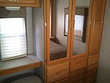 2005 Winnebago Minnie Photo #6