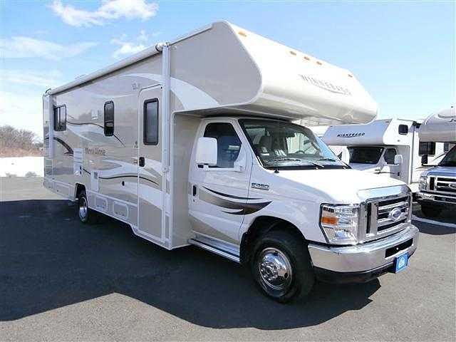 2014 Winnebago Minnie Photo