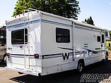 2003 Winnebago Minnie Photo #23