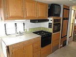 2003 Winnebago Minnie Photo #9