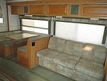 2004 Winnebago Minnie Photo #6