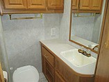 2004 Winnebago Minnie Photo #11