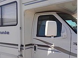 2004 Winnebago Minnie Photo #3
