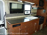 2015 Winnebago Minnie Photo #9