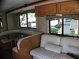 2015 Winnebago Minnie Photo #9