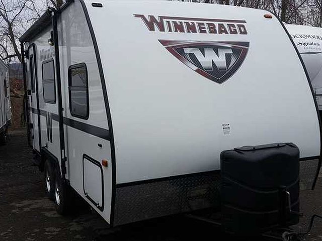 2013 Winnebago Minnie Photo