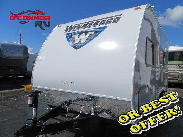 2015 Winnebago Minnie Photo