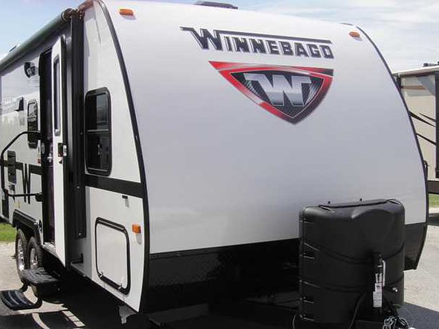 2014 Winnebago Minnie Photo