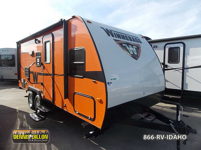 2015 Winnebago Minnie Photo