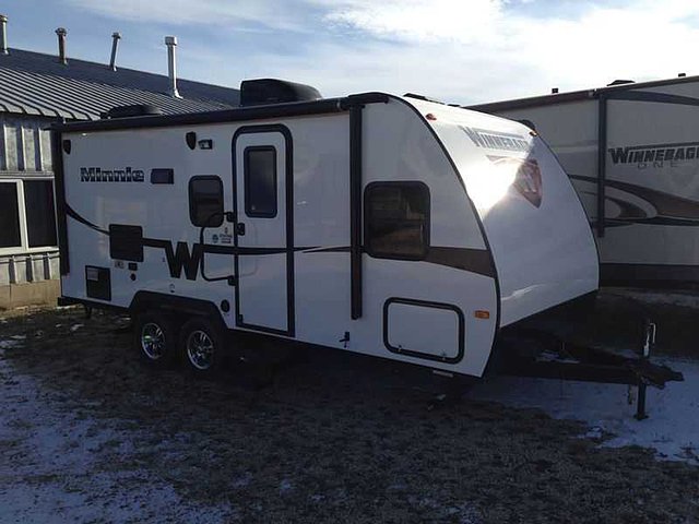 2015 Winnebago Minnie Photo