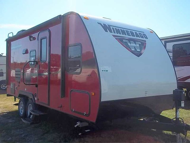 2015 Winnebago Minnie Photo