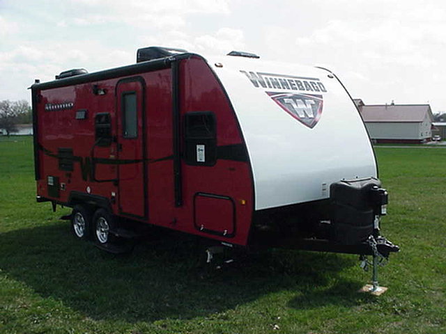 2016 Winnebago Minnie Photo