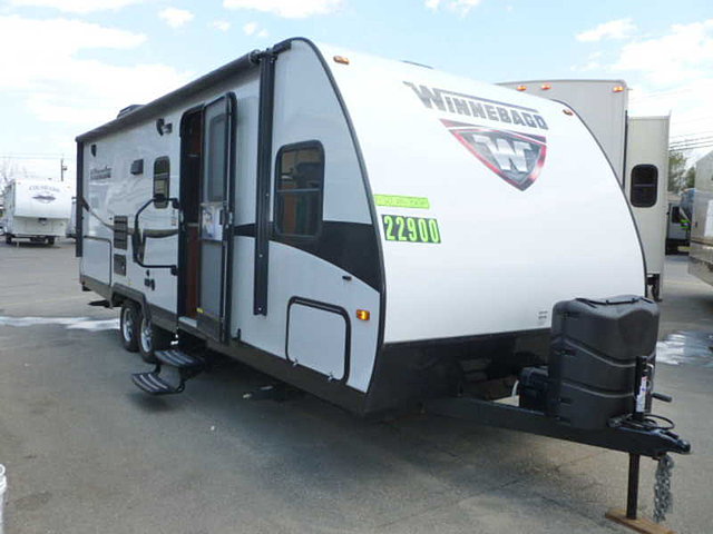 2014 Winnebago Minnie Photo