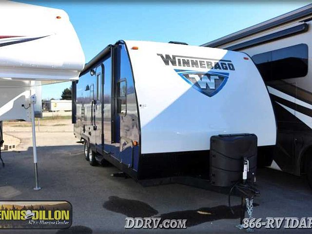2015 Winnebago Minnie Photo