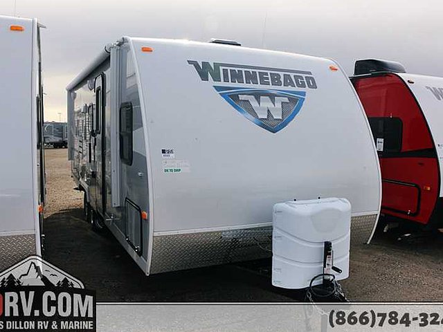 2015 Winnebago Minnie Photo