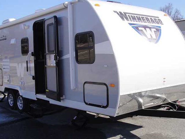 2015 Winnebago Minnie Photo