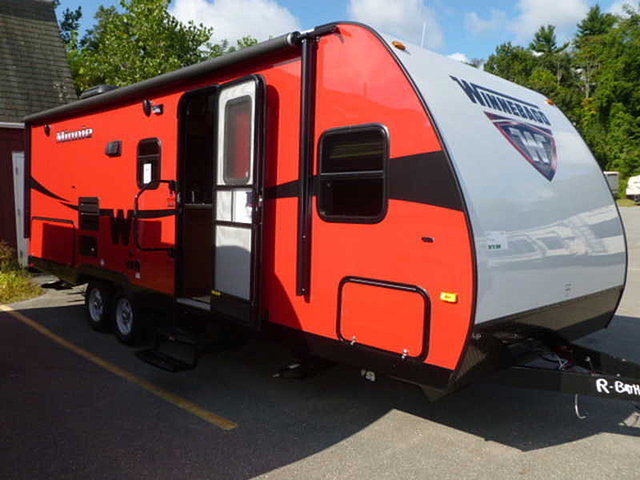 2015 Winnebago Minnie Photo