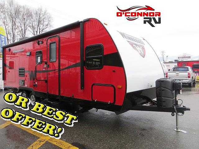 2015 Winnebago Minnie Photo