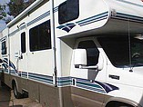 1999 Winnebago Minnie Winnie Photo #2