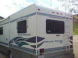 1999 Winnebago Minnie Winnie Photo #3