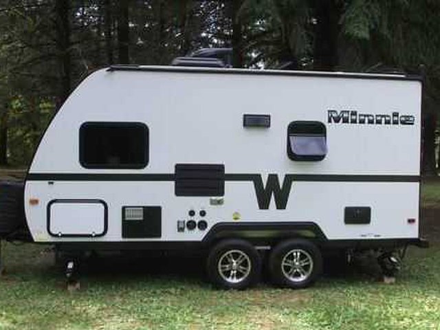 2014 Winnebago Minnie Winnie Photo