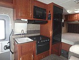 2015 Winnebago Minnie Winnie Photo #16