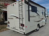 2015 Winnebago Minnie Winnie Photo #6