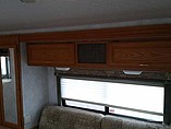2004 Winnebago Minnie Winnie Photo #12