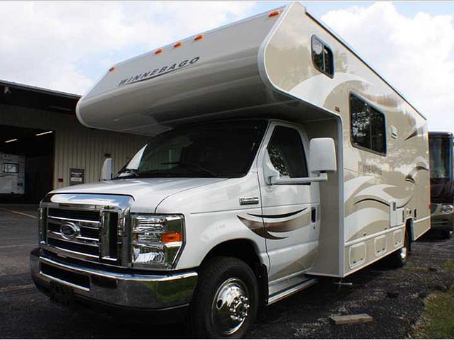 2015 Winnebago Minnie Winnie Photo