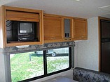 2004 Winnebago Minnie Winnie Photo #7