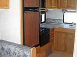 2004 Winnebago Minnie Winnie Photo #8