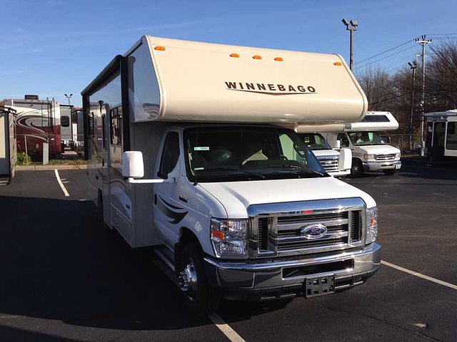 2015 Winnebago Minnie Winnie Photo
